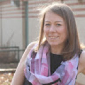 Meet your Posher, Carine